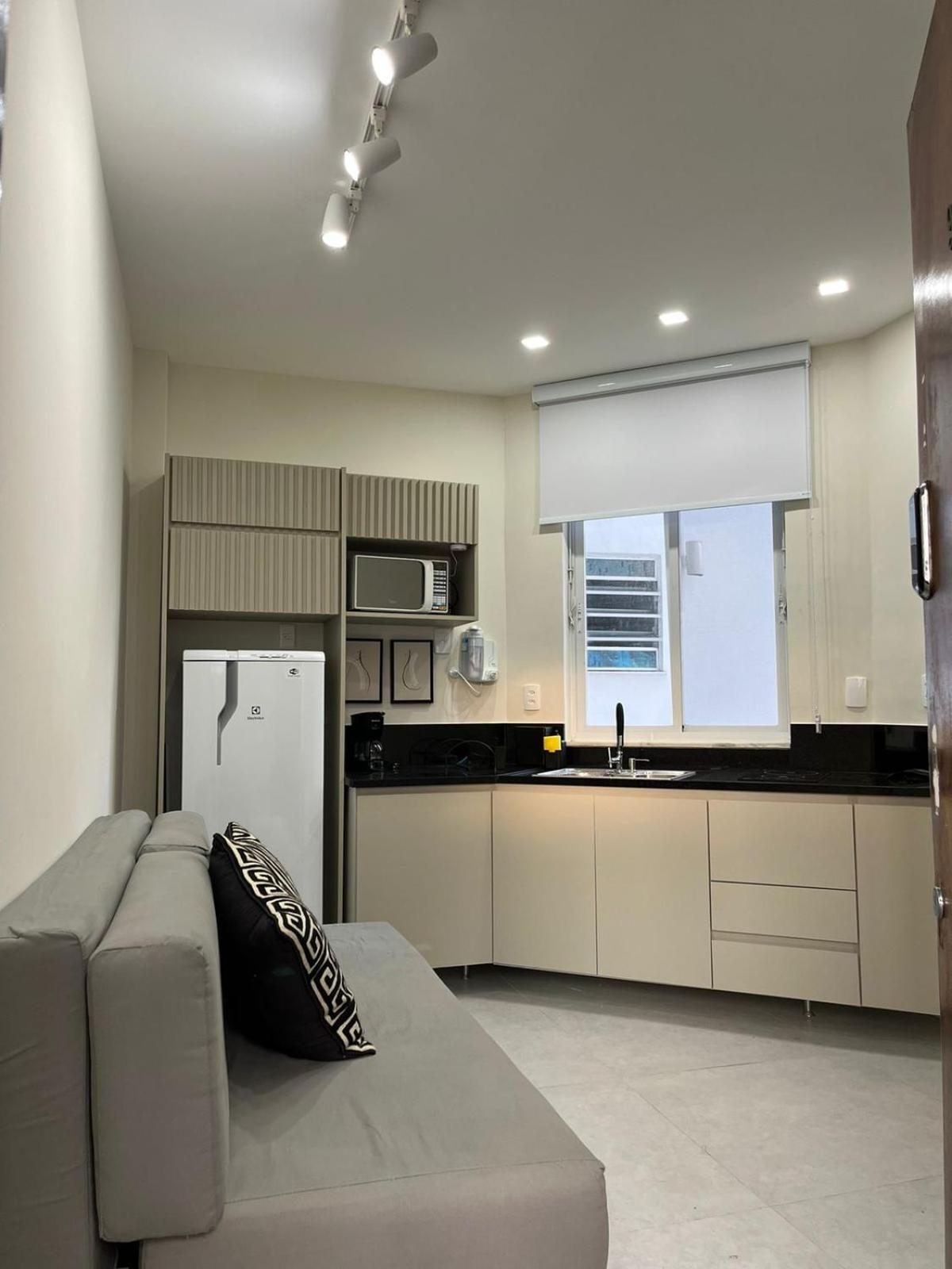 Appartamento Flat Copacabana Quadra Da Praia 907